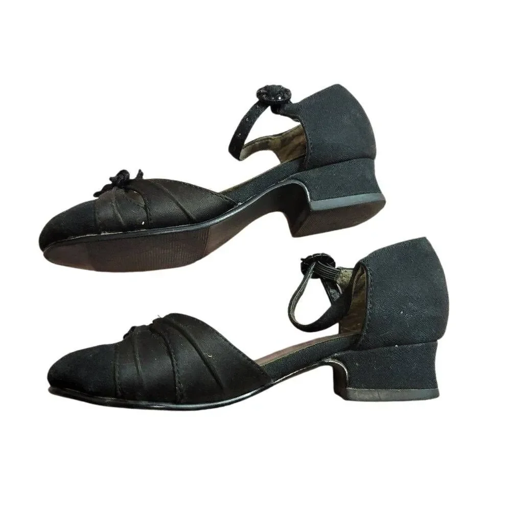 Kenneth Cole Reaction black sandals 7.5